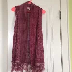 Fusia long cut sleeve sweater